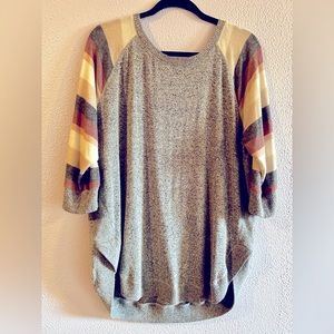 Maurice’s Sweater style Top XL Multi color